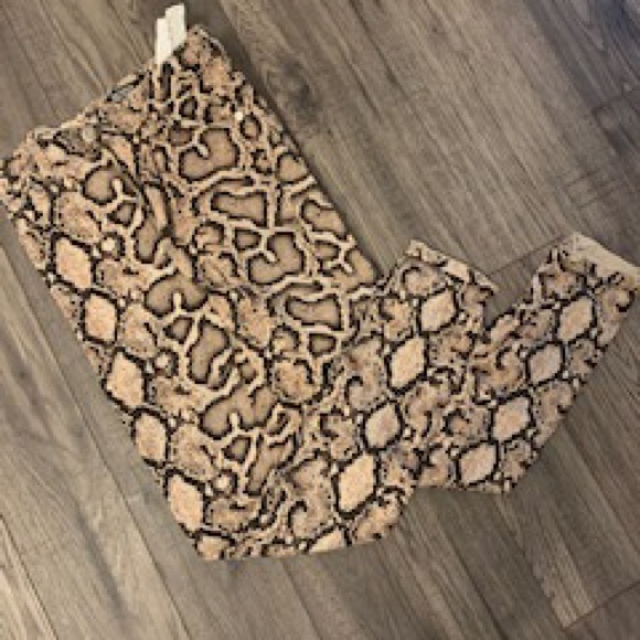 pants - Picture 1 of 4